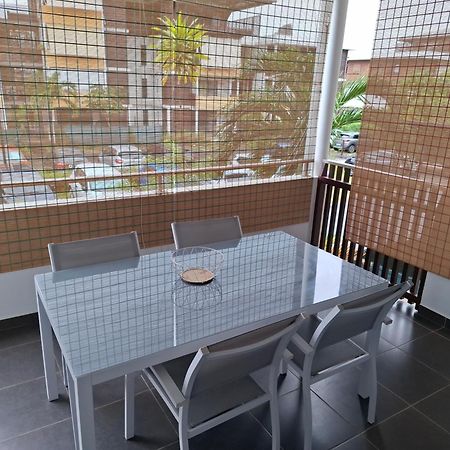 Hibiscus Standing- Appartement Cosy- 2 Chambres Climatisees- Cuisine Equipee- Wifi-Terrasse Кайен Екстериор снимка