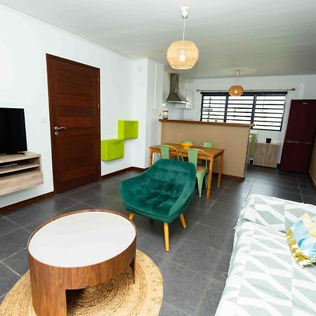 Hibiscus Standing- Appartement Cosy- 2 Chambres Climatisees- Cuisine Equipee- Wifi-Terrasse Кайен Екстериор снимка