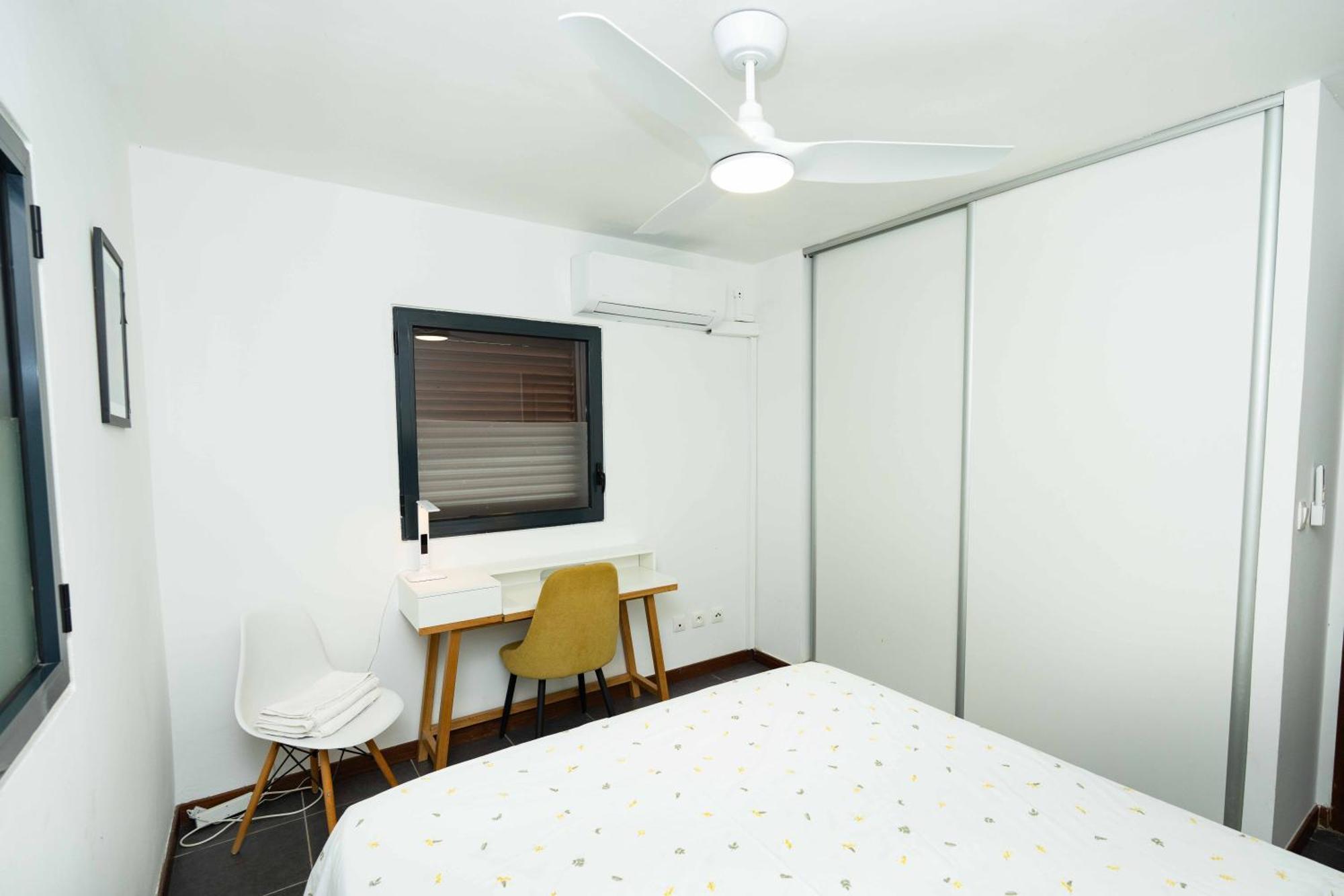 Hibiscus Standing- Appartement Cosy- 2 Chambres Climatisees- Cuisine Equipee- Wifi-Terrasse Кайен Екстериор снимка